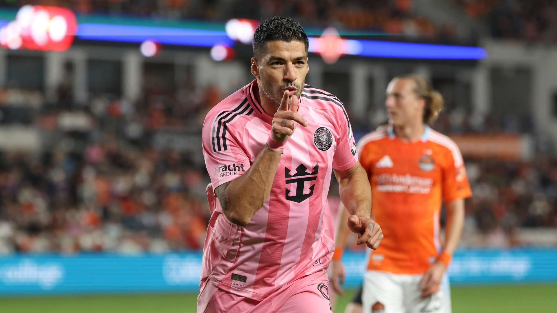 相比传统足 相比传统足